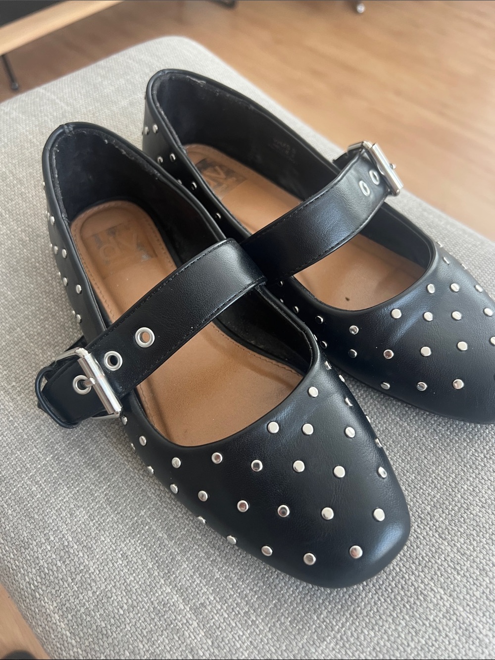 Dolce Vita studded flats - Picture 2 of 7